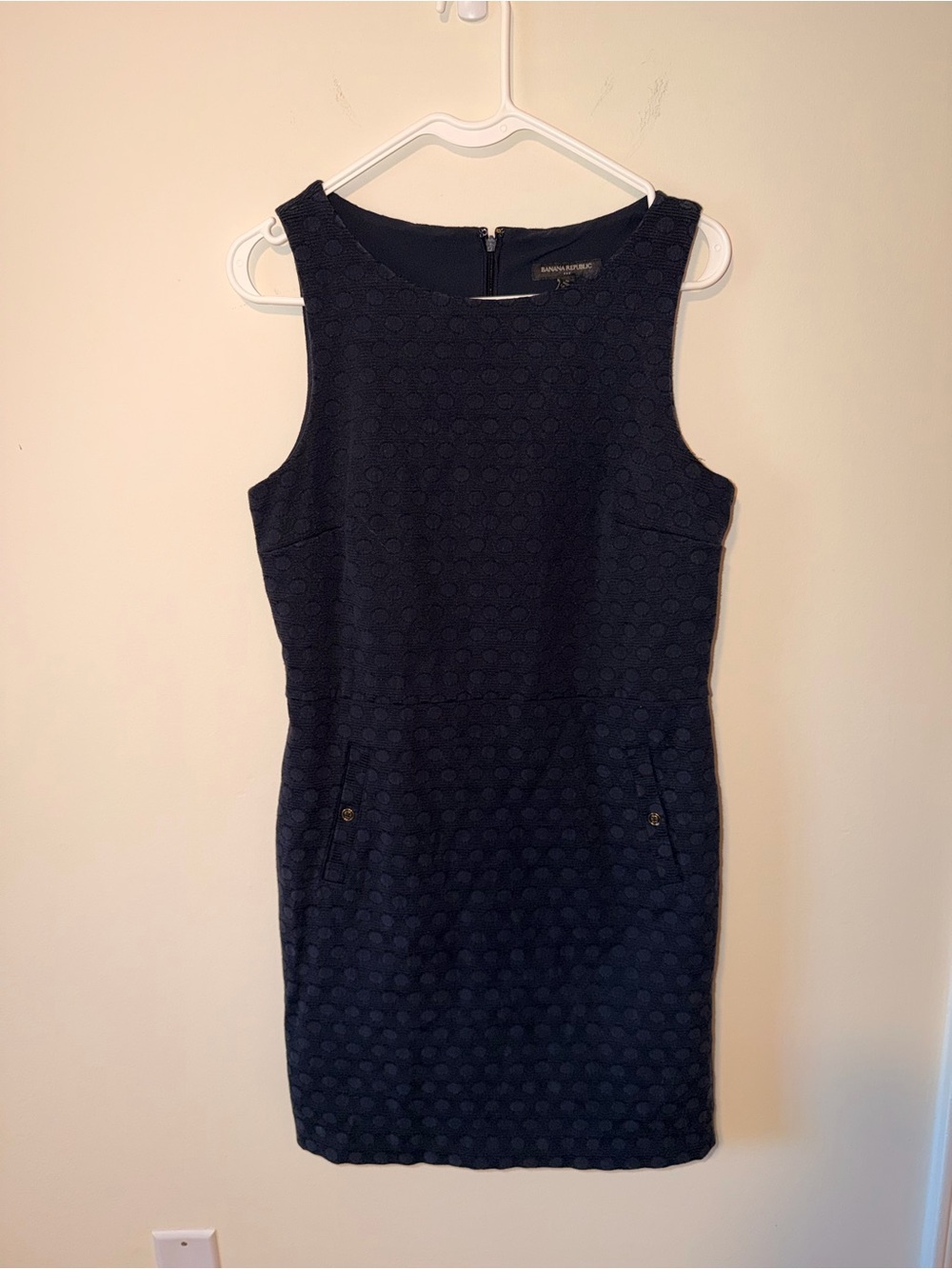 Banana Republic Navy Textured Sleeveless Sheath Dress